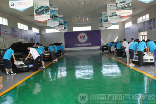 湖南万通汽车学校，人才培养是关键