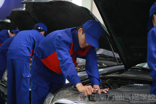 万通汽修学子技能操作图