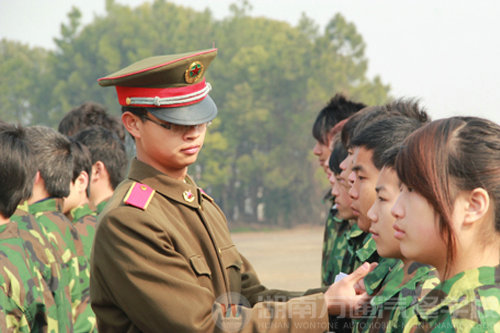 万通汽修教育领航职教 教学改革“非常了得”